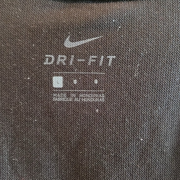 Nike Pro Dri-Fit Long Sleeve Athletic Top - Picture 8 of 8